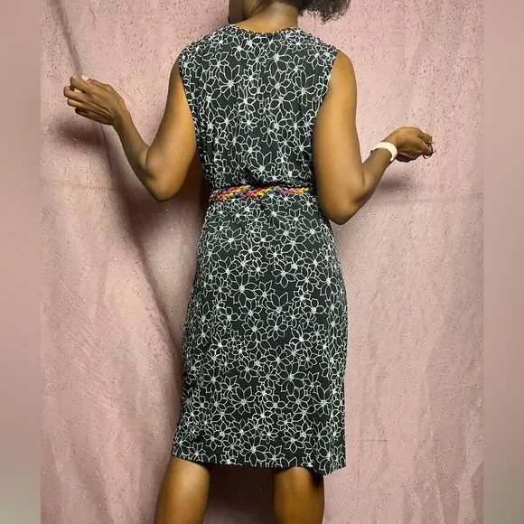 Cute black and whit w stretchy maternity dress size XL no flaws floral flowers - Picture 4 of 8